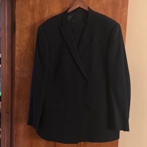 Men’s Calvin Klein suit size 50R